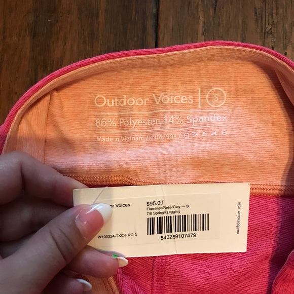 NWT 7/8 Springs Leggings Outdoor voices - Picture 3 of 4